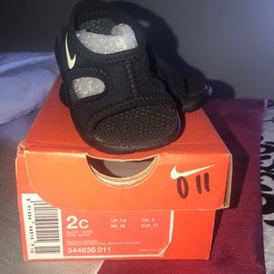 Nike Infant Sunray size 2